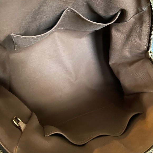 Louis Vuitton Tivoli GM - Excellent/Like New Condition - Picture 5 of 15